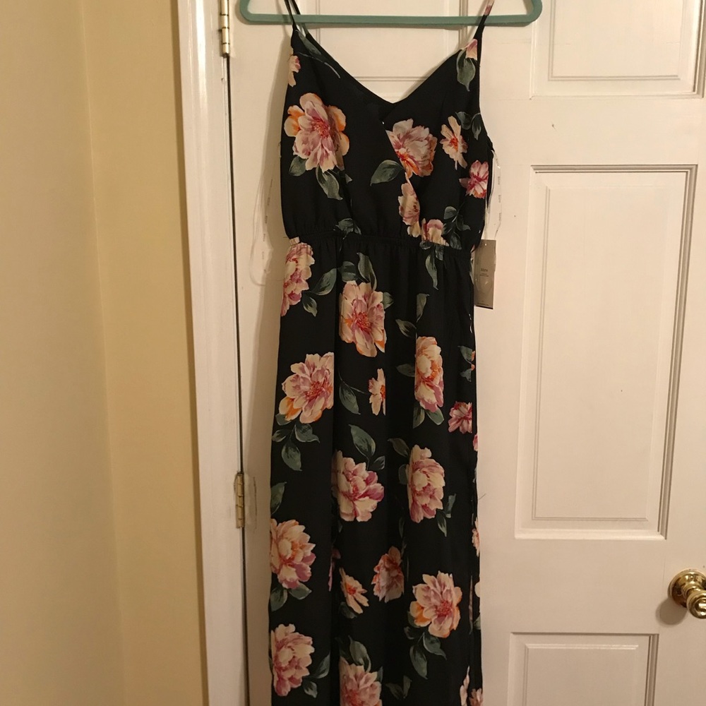 NWT Black floral maxi dress